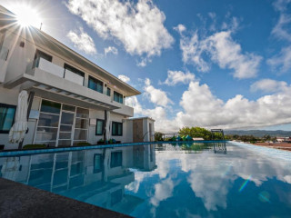 Lime Hotel Boracay