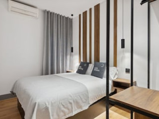 LIMEHOME MADRID CALLE DE SANTA ANA