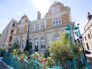 Limehouse Library Hotel