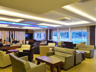 Bamp;B HOTEL LYON CENTRE MONPLAISIR