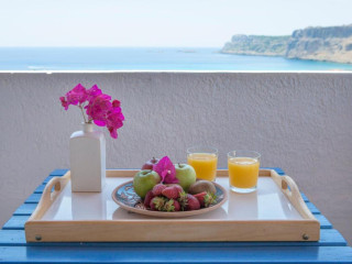 Lindos Sun