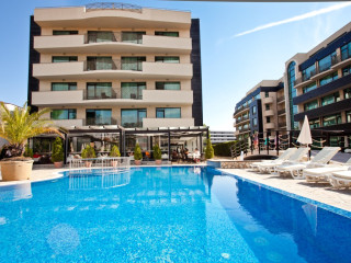 Lion Sunny Beach