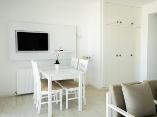 Liquid Hotel Apartments