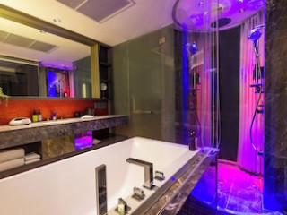 LIT HOTEL AND RESIDENCE (SHA)