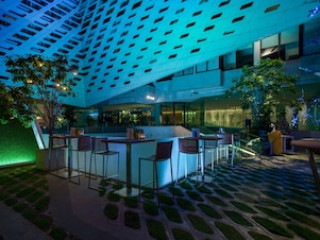 LIT HOTEL AND RESIDENCE (SHA)