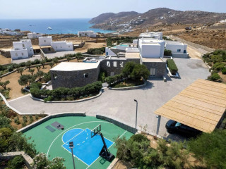 Live and Travel Greece