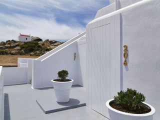 Livin Mykonos Hotel – Adults Only