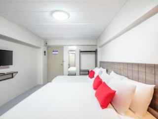 LIVOTEL EXPRESS RAMKHAMHAENG 50