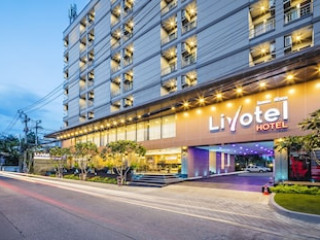 LIVOTEL HOTEL HUA MAK