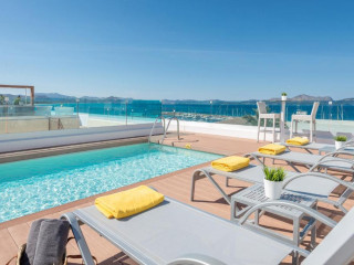 Llaut Boutique Hotel