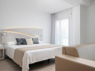 Llaut Boutique Hotel