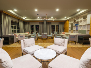 Lara Barut Collection