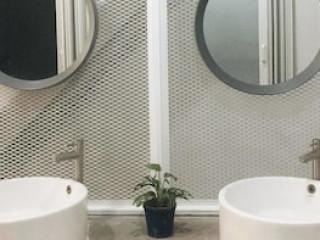 LOCAL TIME BANGKOK HOSTEL