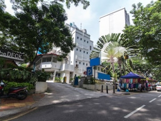 LODGE PARADIZE HOTEL BY THE SQWHERE