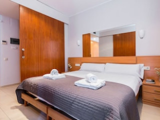 Carlton Luxury Resort
