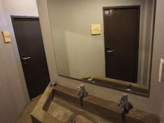 LOFTEL 22 HOSTEL (SHA)