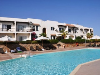 LOGAINA SHARM RESORT