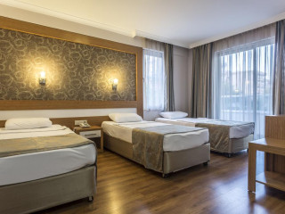 HOTEL PAM BEACH