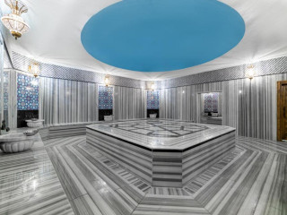 Lonicera Premium Hotel