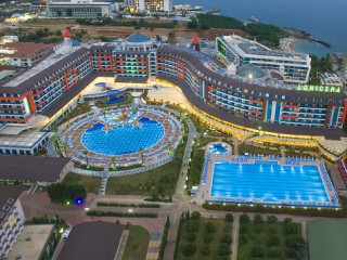 Lonicera Resort & Spa Hotel