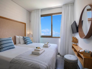 Louis Chris le Mare Villa