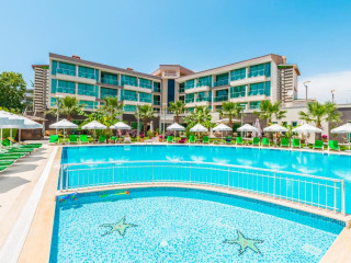 Lowe Hotel
