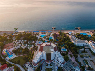 Alia Beach Resort