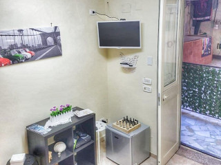 LUCKY HOUSE IN NAPLES