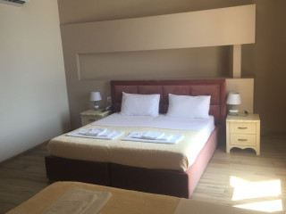 Lukas Hotel