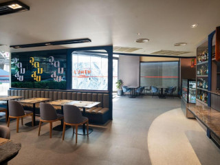 Lumen Bangkok Udomsuk Station