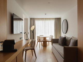 Lumen Hotel & The Lisbon Light Show