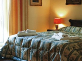LUNA CAPRESE ROOM & BREAKFAST