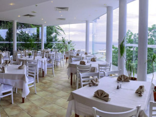 LUNA HOTEL