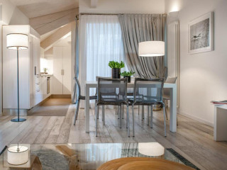 Camere de inchiriat Claudia
