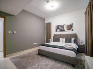 Luton Vacation Homes Continental Tower