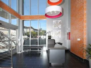 LUXEN HOTEL HOLLYWOOD