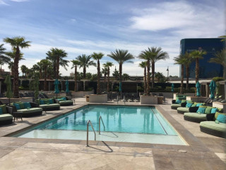 Luxury Suites International at The Signature