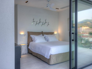 Luxury Villas Skiathos