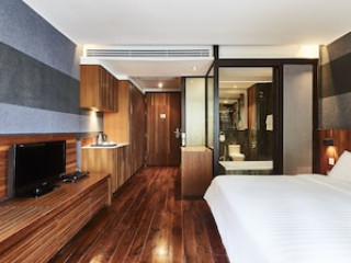 LUXX XL AT LUNGSUAN (SHA)