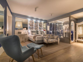 LX Boutique Hotel