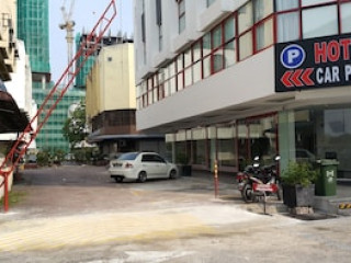 M Design Hotel at Shamelin Perkasa