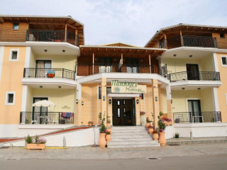 Madouri Hotel