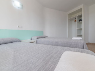 Magalluf Playa Apartments - Adults Only