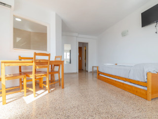 Magalluf Playa Apartments - Adults Only