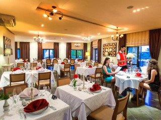 Magic Hotel Manar