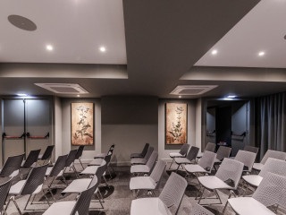 Magnes Hotel
