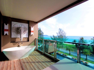 Maikhao Palm Beach Resort