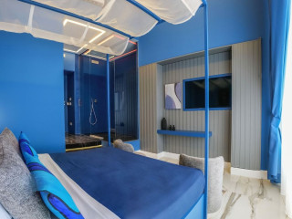 MAISON SAN CARLO LUXURY SUITES