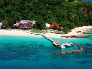 Maiton Private Island