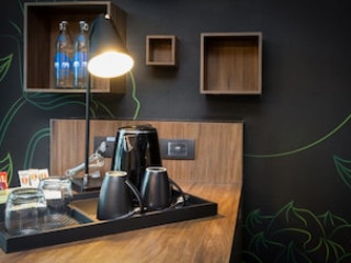 MAITRIA MODE SUKHUMVIT 15 BANGKOK